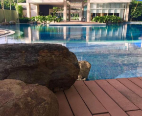 Pasig Condo FAST WIFI with Netflix and Pool Access